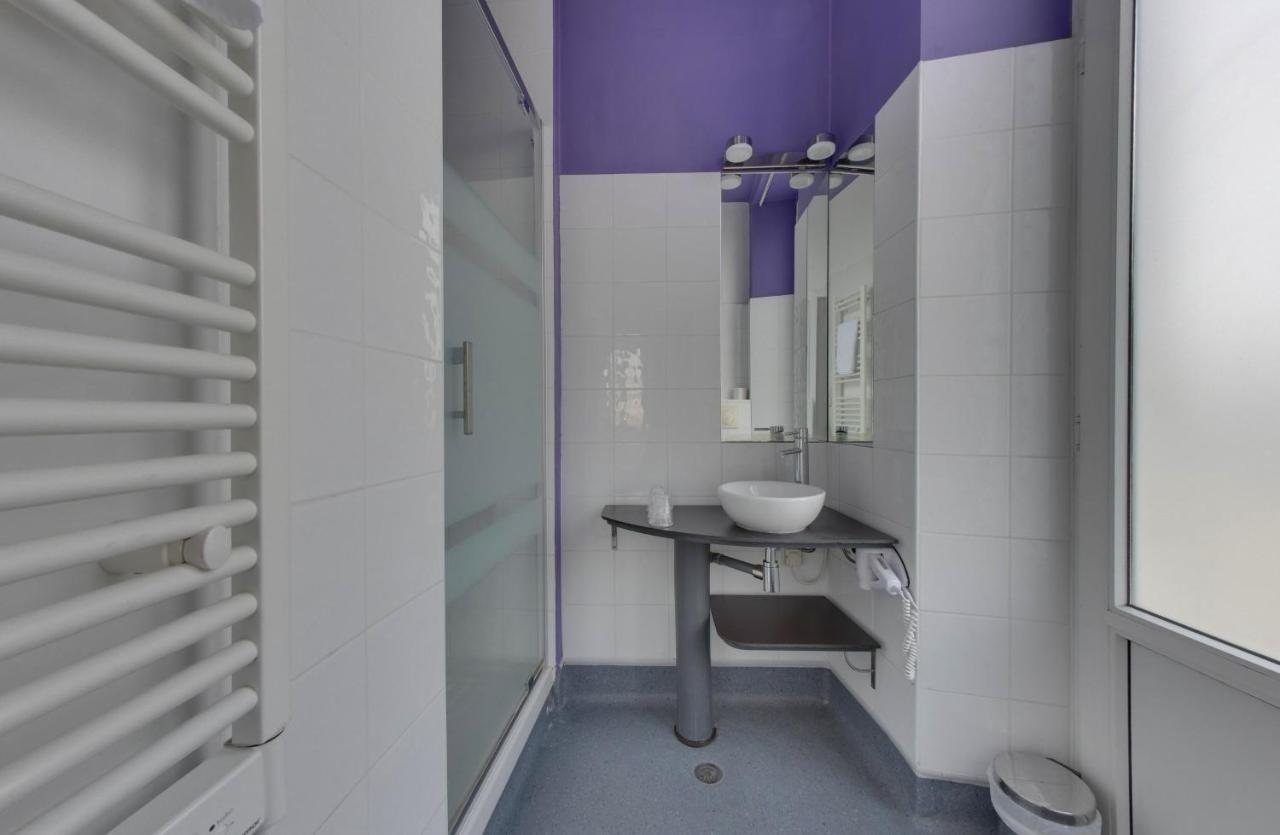 Hotel Du Centre 생트 외부 사진