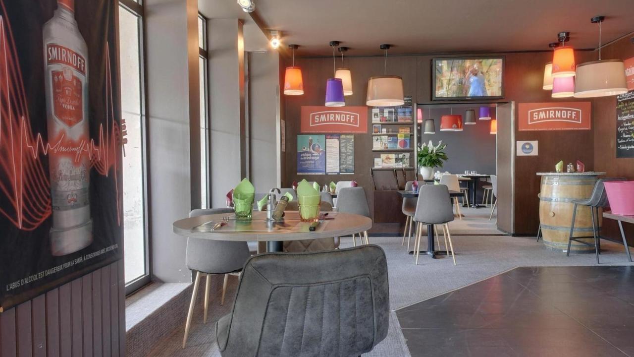 Hotel Du Centre 생트 외부 사진